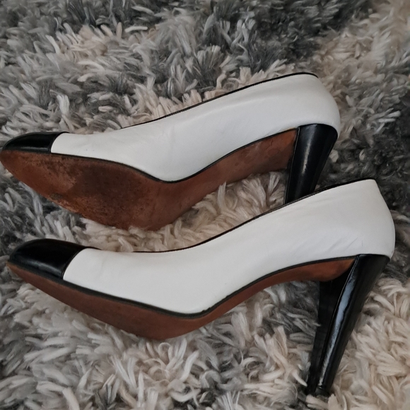 YSL PARIS LADIES SHOES - Picture 6 of 9